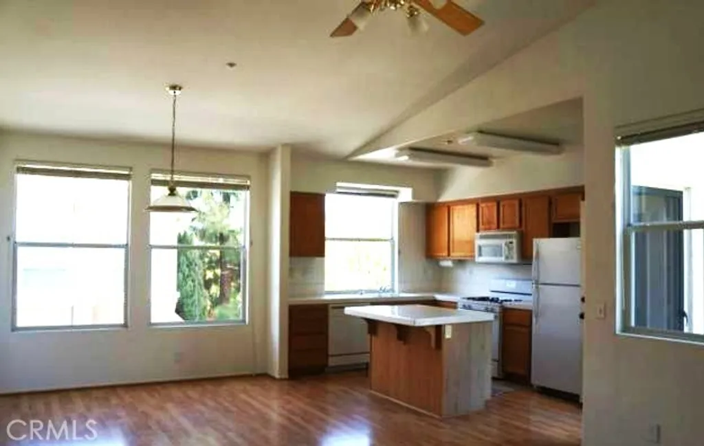 Additional image 4 of 1212 Elmhurst, Irvine, CA 92618