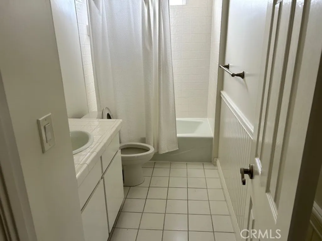 Additional image 18 of 300 Apolena Avenue, Newport Beach, CA 92662