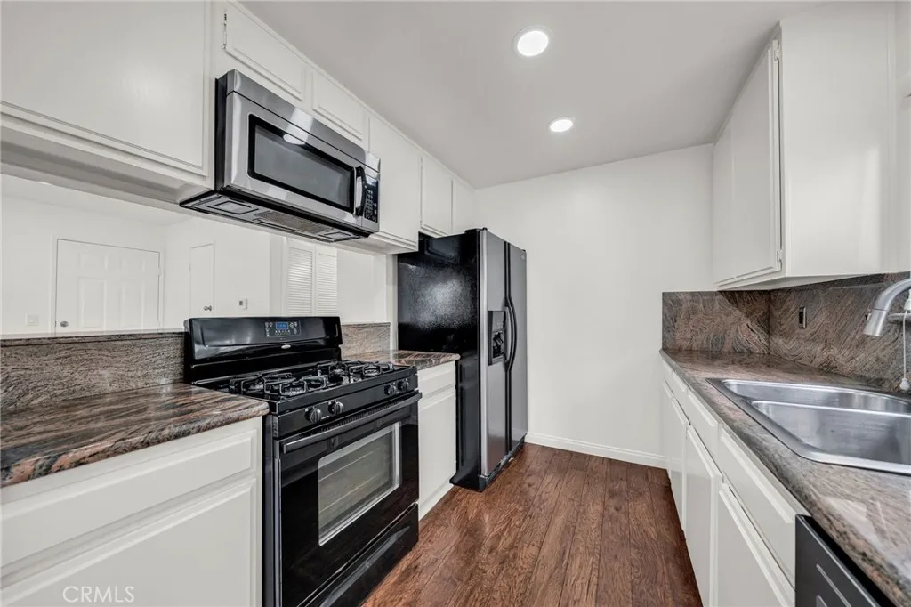 Additional image 5 of 728 5th Street, Hermosa Beach, CA 90254