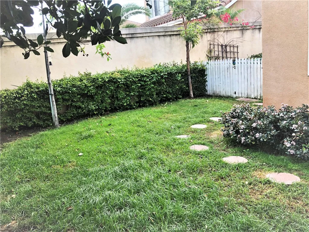 Additional image 71 of 36 Del Ventura, Irvine, CA 92606