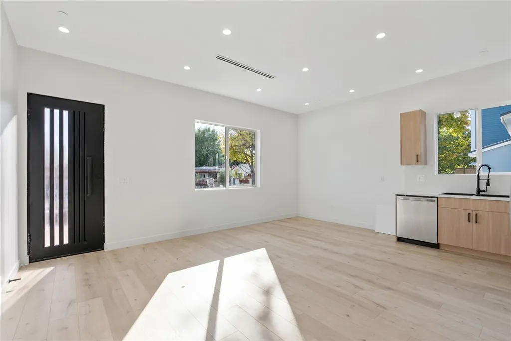 Additional image 7 of 17313 Los Alimos, Granada Hills, CA 91344