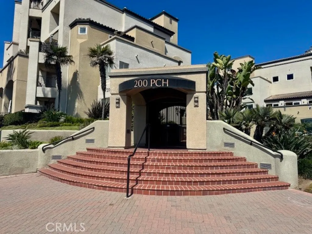Additional image 11 of 200 Pacific Coast St, Huntington Beach, CA 92648