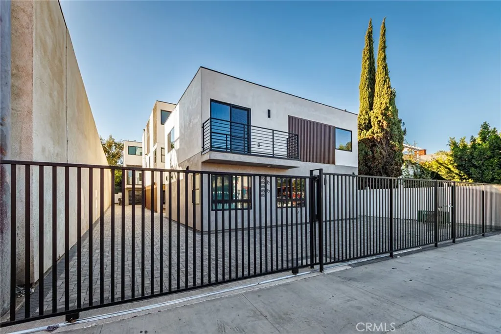 Additional image 2 of 1857 Crenshaw Boulevard Unit .5, Los Angeles, CA 90019