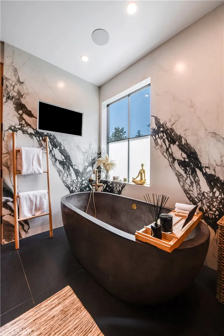 Additional image 86 of 5517 Allott Avenue, Sherman Oaks, CA 91401