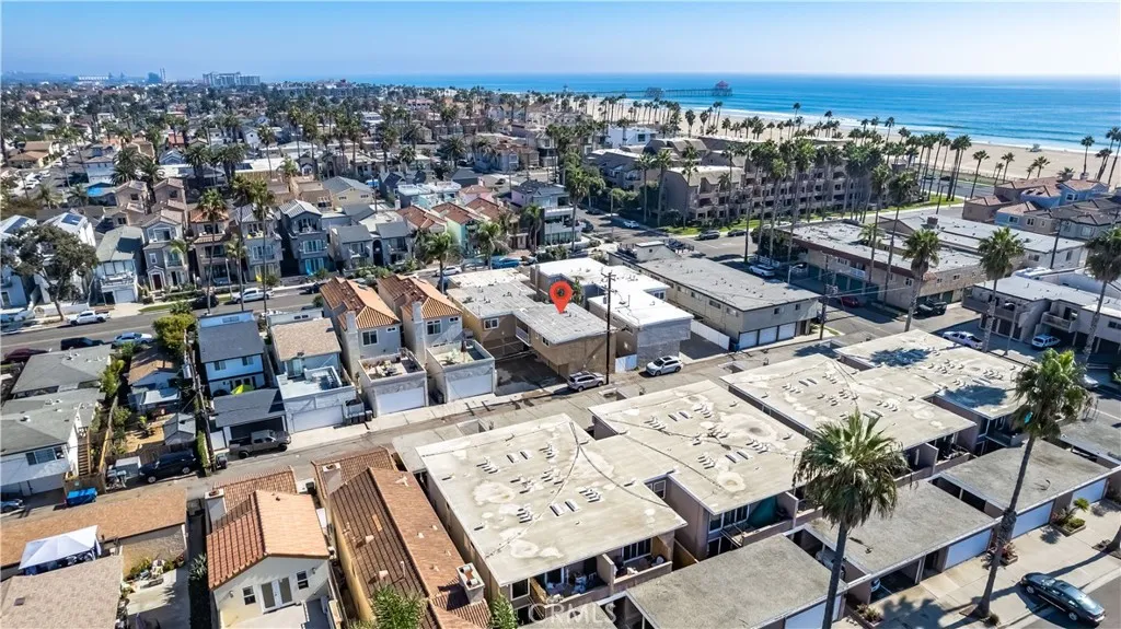 Additional image 44 of 209 13th Street Unit D, Huntington Beach, CA 92648