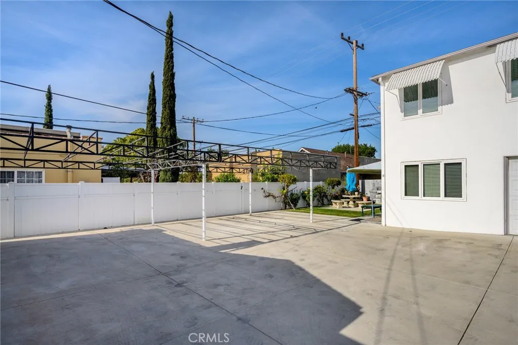 Additional image 21 of 525 W Wilson Avenue, Glendale, CA 91203