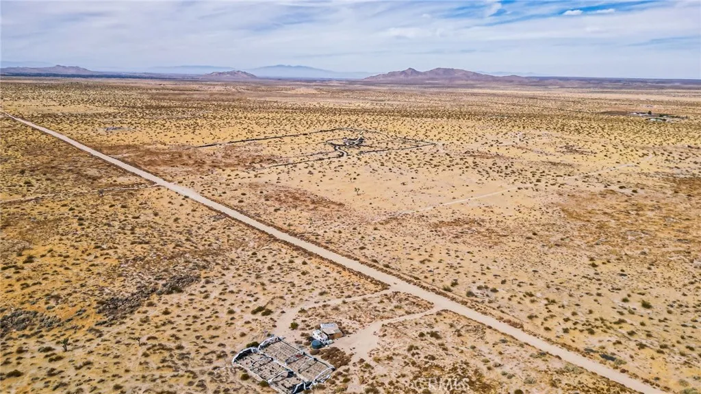 Additional image 24 of 227 P Avenue E, Black Butte, CA 93591