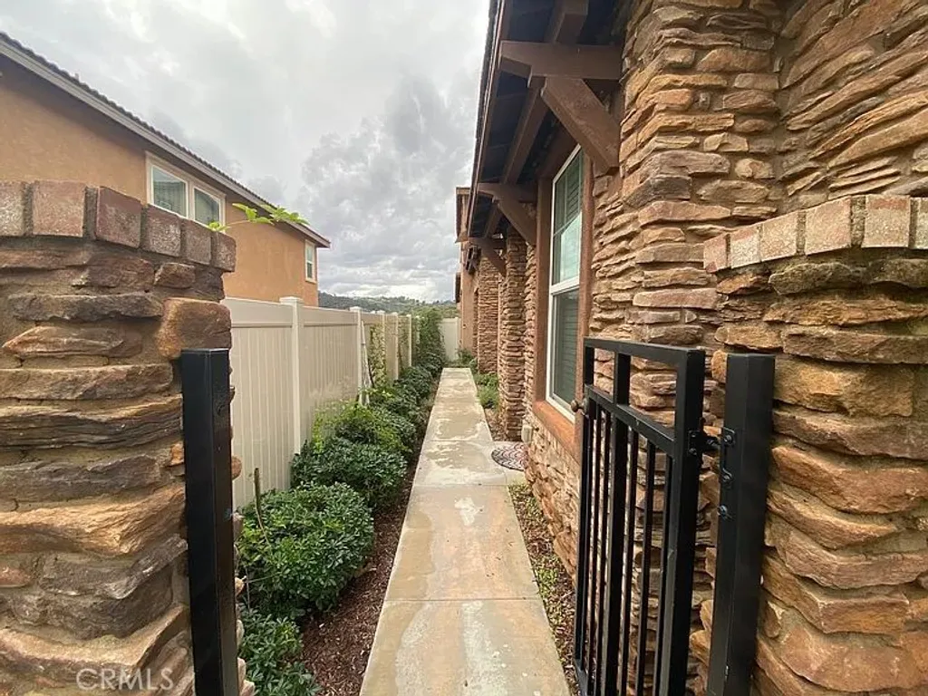 Additional image 4 of 338 Ventasso Way, Fallbrook, CA 92028