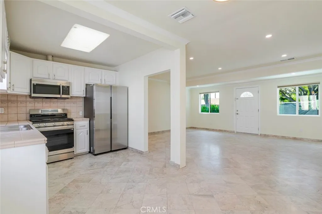 Additional image 6 of 11937 Burton Street, North Hollywood, CA 91605