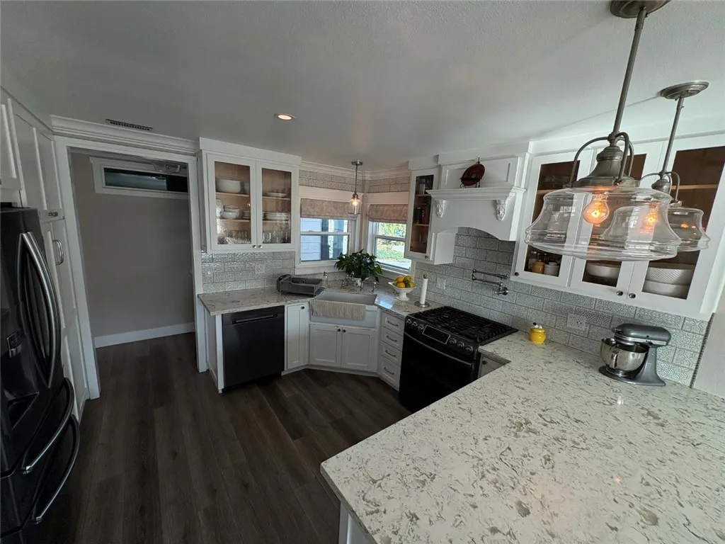 Additional image 40 of 15471 Victoria Ln, Huntington Beach, CA 92647