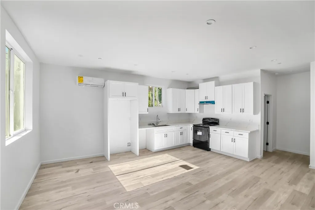 Additional image 9 of 20538 Enadia Way, Winnetka, CA 91306