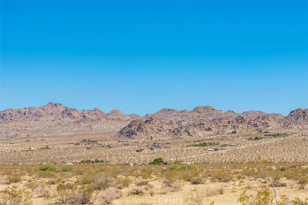 Additional image 15 of 5888 La Ferney Avenue, Joshua Tree, CA 92252