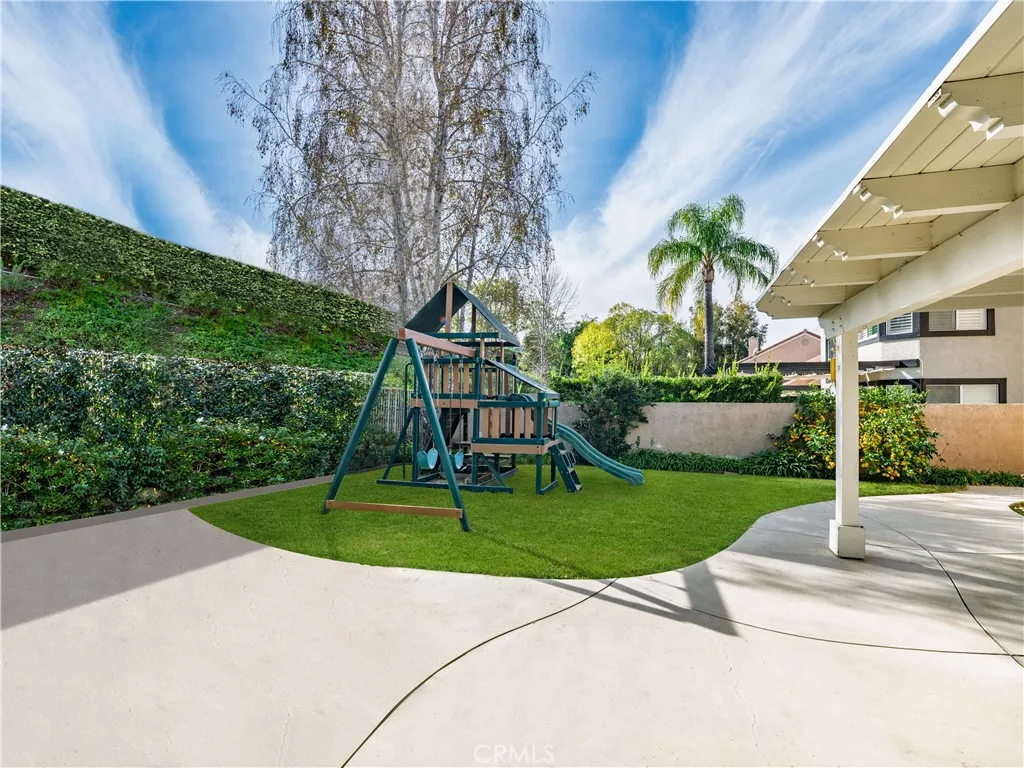 Additional image 55 of 24716 Calle Altamira, Calabasas, CA 91302