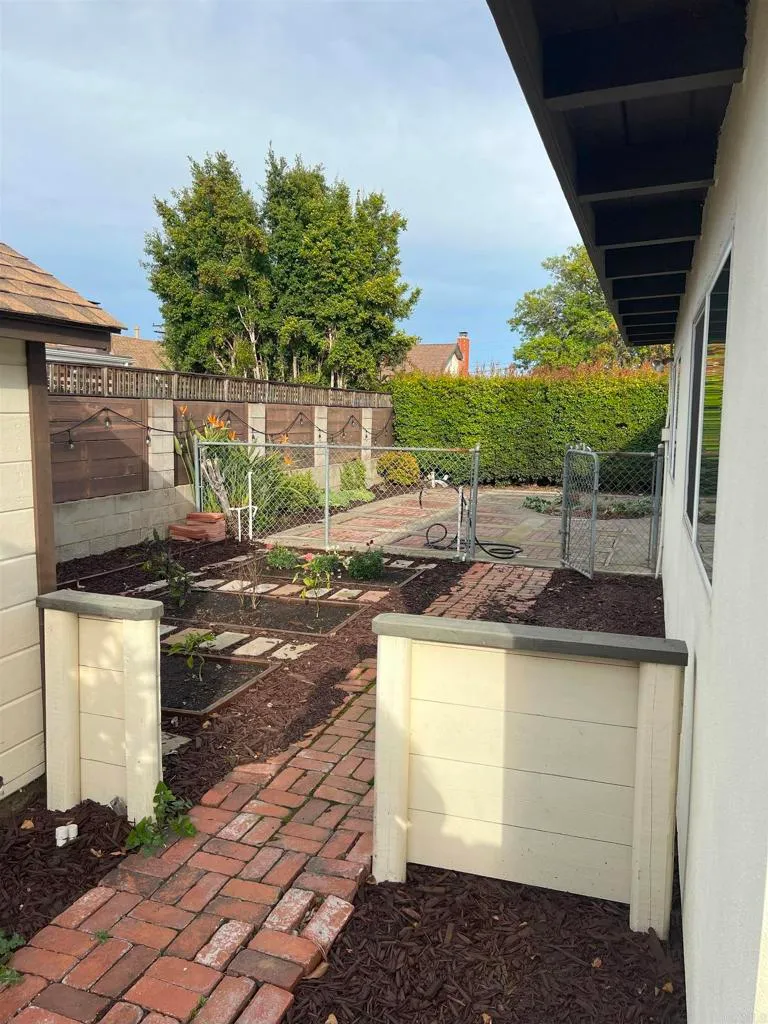 Additional image 110 of 4054 Mount Barnard Avenue, San Diego, CA 92111