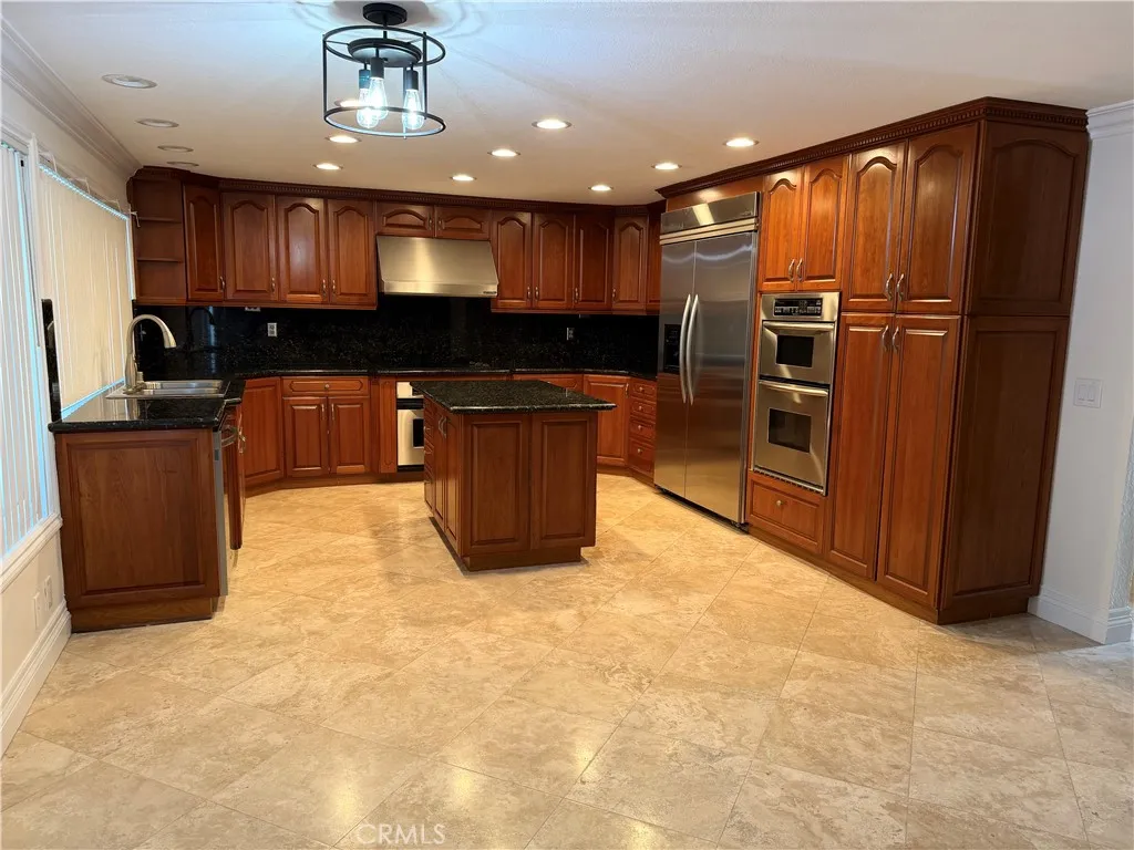 Additional image 6 of 3 Harrisburg, Irvine, CA 92620