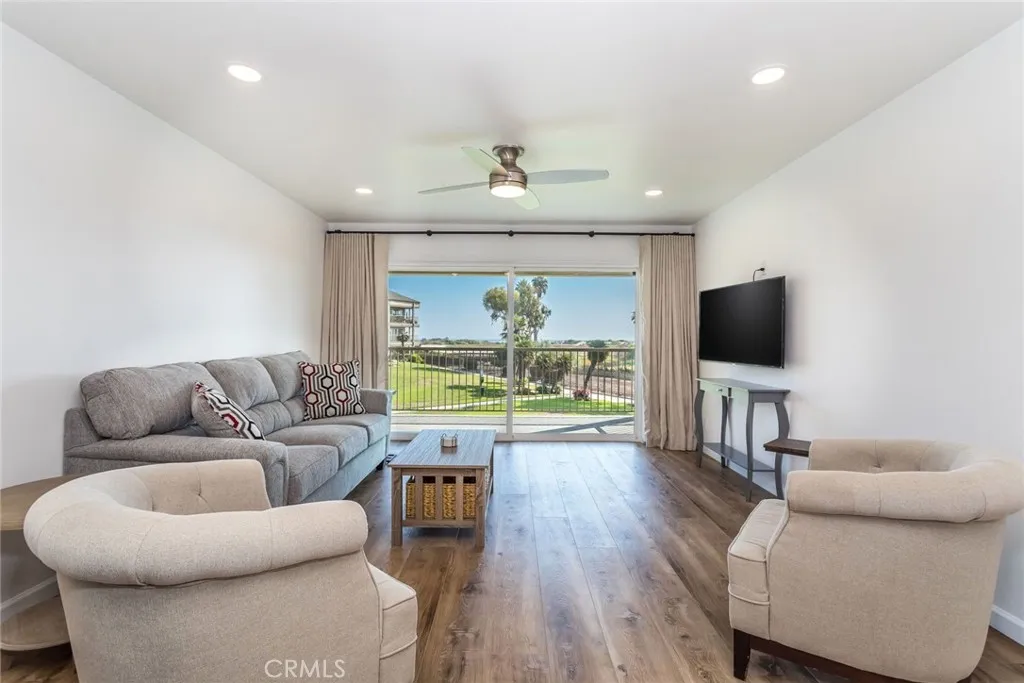 Additional image 3 of 645 Sunfish Way, Port Hueneme, CA 93041