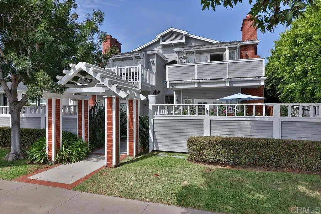 Additional image 82 of 828 D Avenue, Coronado, CA 92118