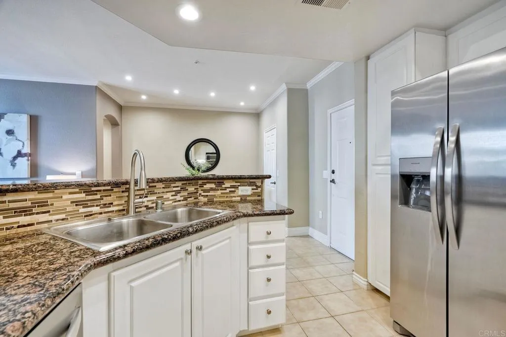 Additional image 10 of 9263 Regents Road Unit B106, La Jolla, CA 92037