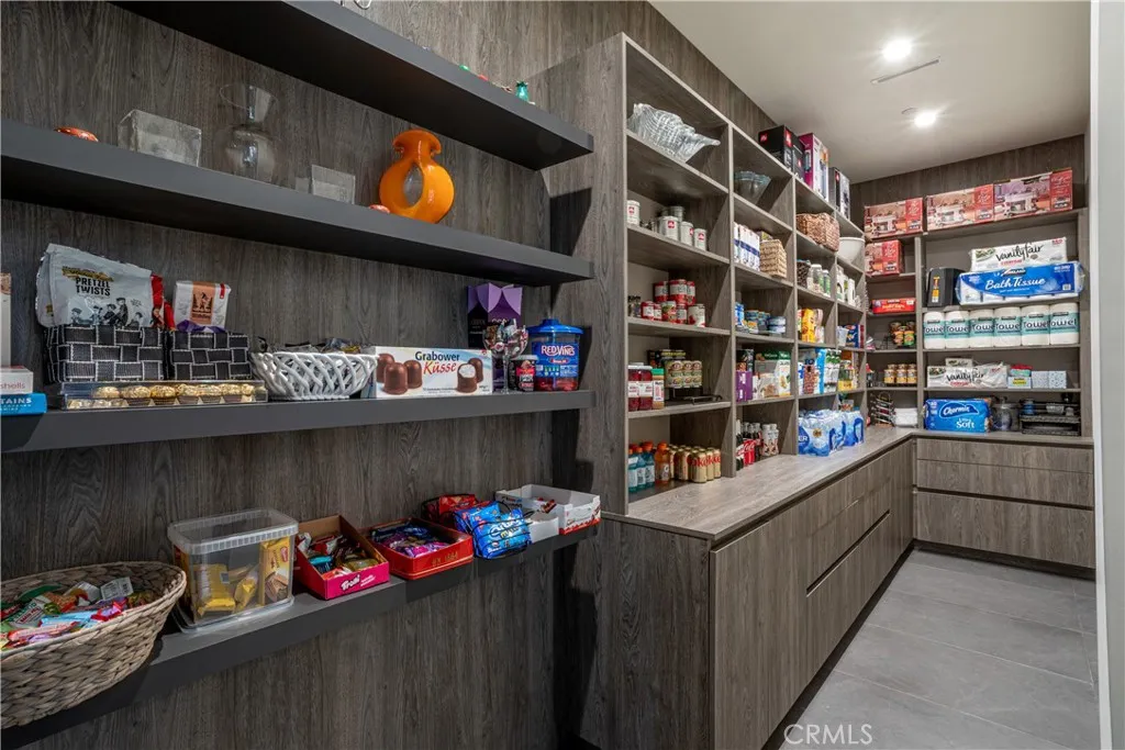 Additional image 67 of 19333 Rosita Street, Tarzana, CA 91356