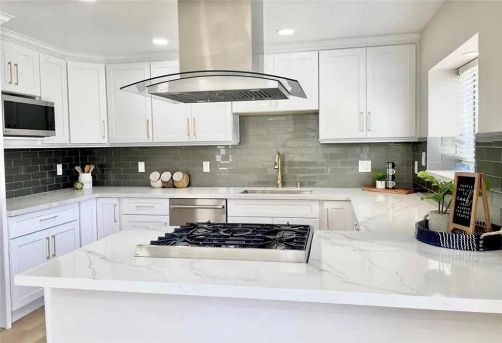 Additional image 4 of 2256 Rutgers Dr, Costa Mesa, CA 92626