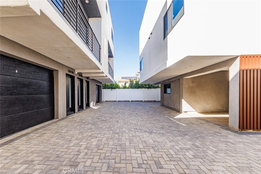 Additional image 33 of 1859 Crenshaw Boulevard, Los Angeles, CA 90019