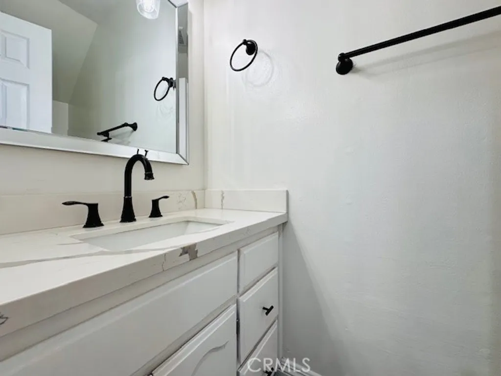 Additional image 11 of 4969 Embassy Way Unit 6, Cypress, CA 90630