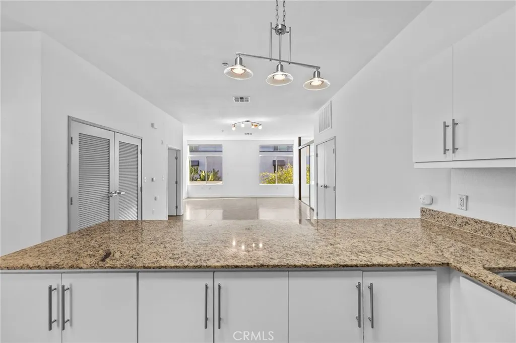 Additional image 52 of 435 W Center Street Promenade Unit 331, Anaheim, CA 92805