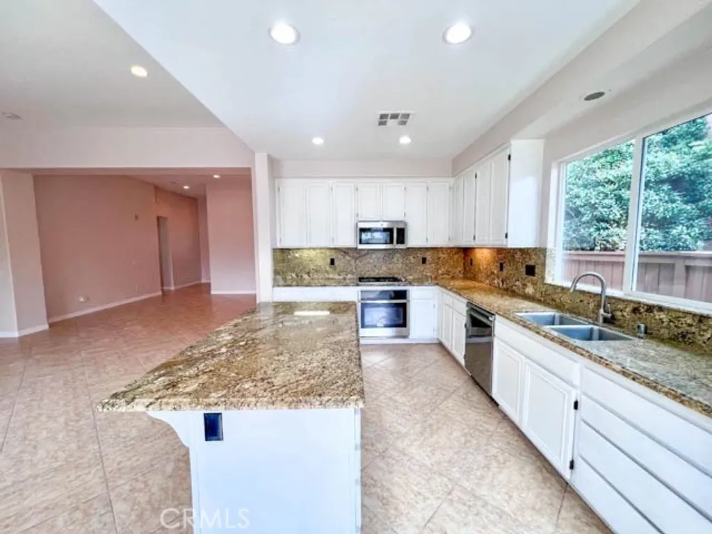 Additional image 11 of 31651 Mccartney Drive, Winchester, CA 92596