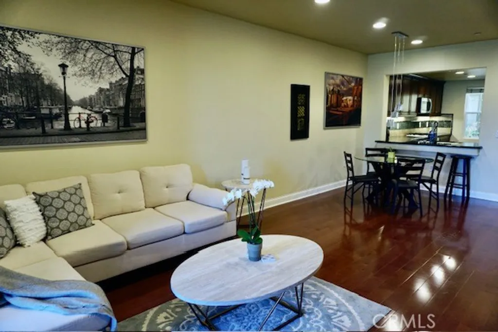 Additional image 5 of 12975 Agustin Place Unit 120, Playa Vista, CA 90094