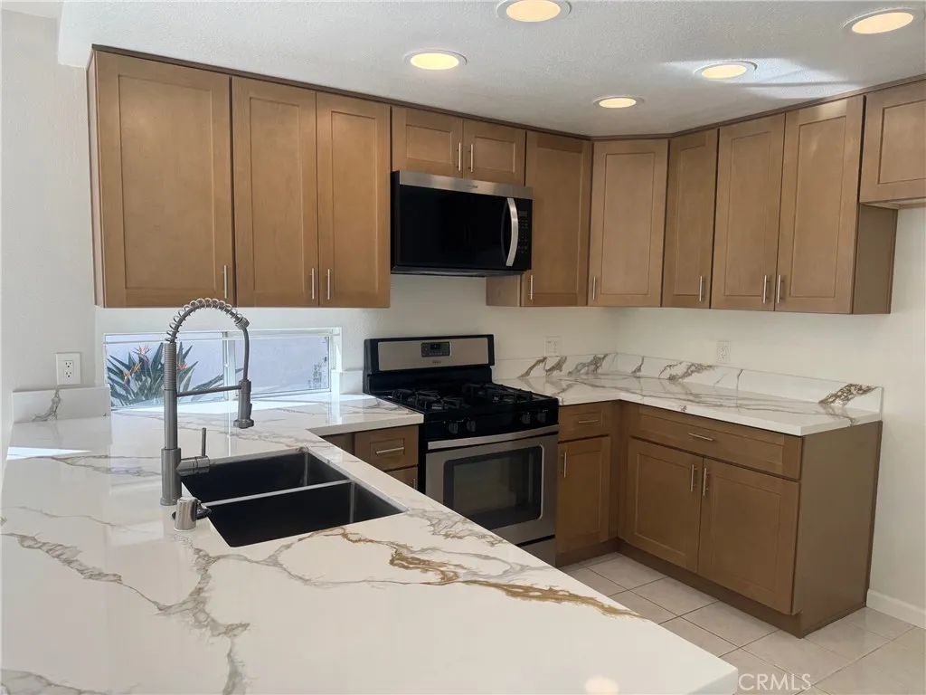 Additional image 2 of 12 Brookdale, Irvine, CA 92604