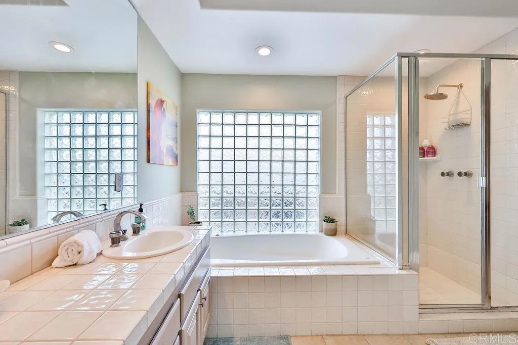 Additional image 80 of 229 Orange Ave Unit 3, Coronado, CA 92118