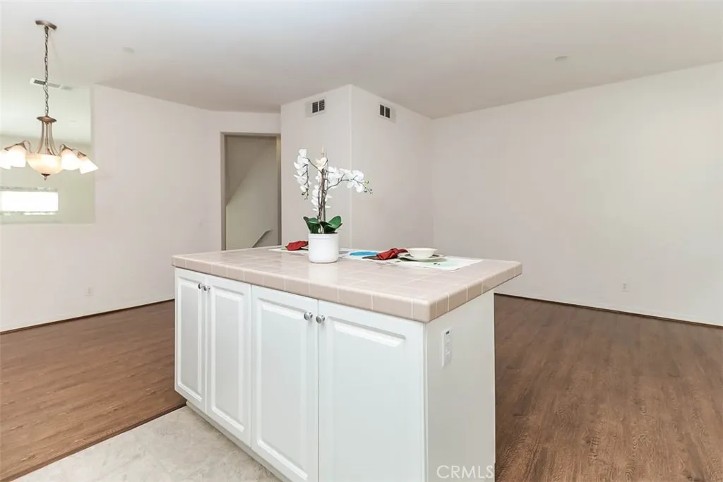 Additional image 18 of 754 W 1st Street, Claremont, CA 91711