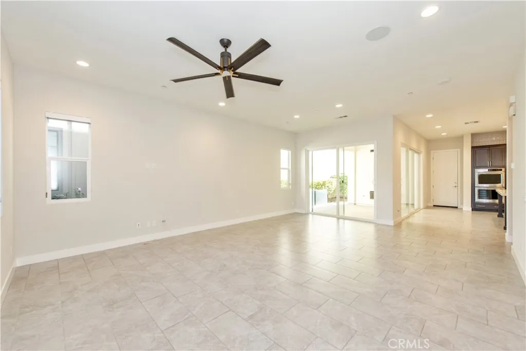 Additional image 4 of 255 Sawbuck, Irvine, CA 92618