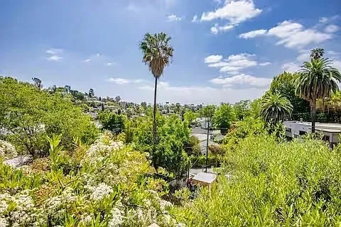 Additional image 59 of 2597 Dearborn, Los Angeles, CA 90068