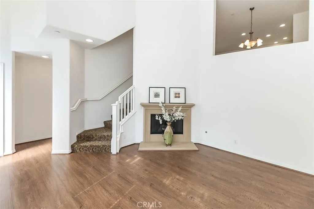 Additional image 8 of 754 W 1st Street, Claremont, CA 91711