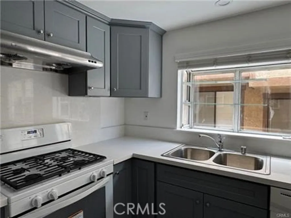 Additional image 9 of 100 S Chapel Avenue Unit C, Alhambra, CA 91801