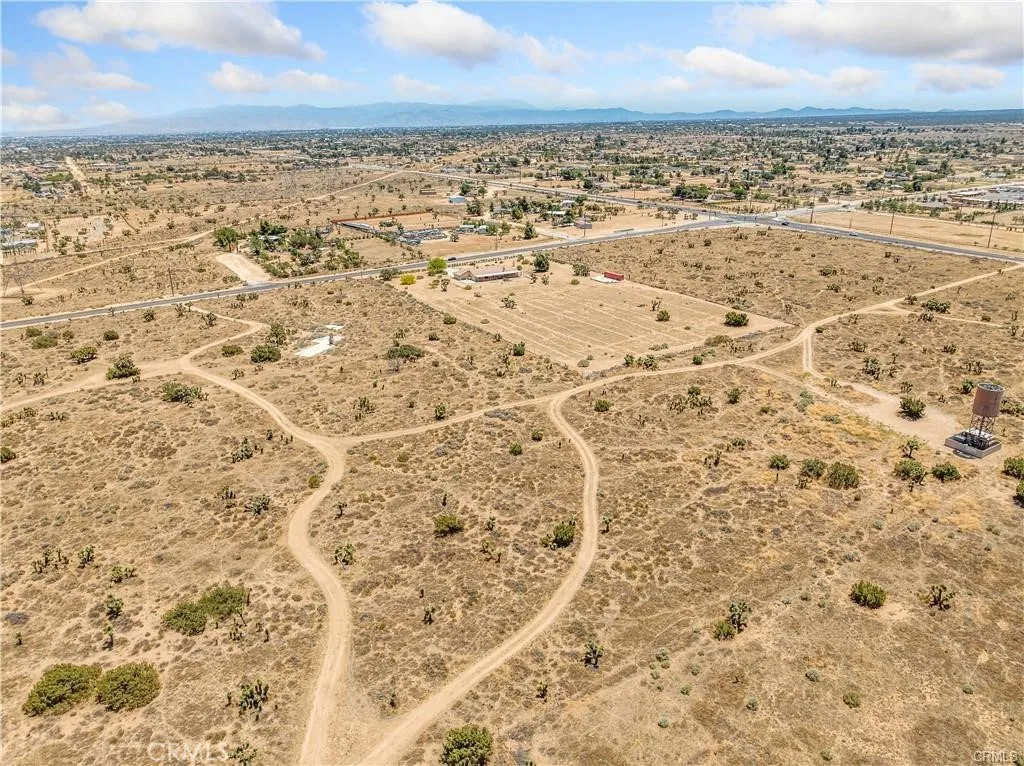 Additional image 18 of 759 La Mirada, Phelan, CA 92371