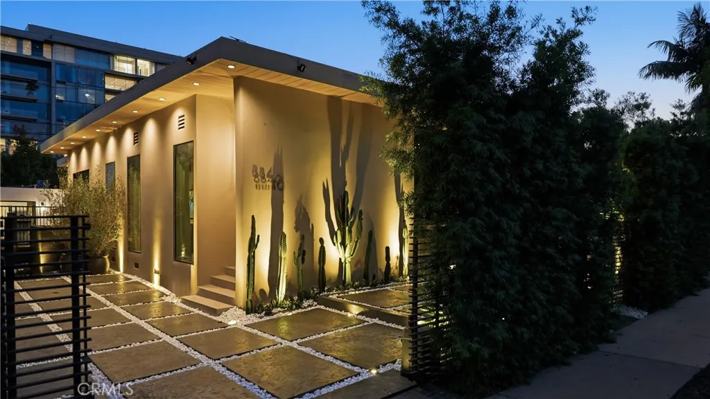 Additional image 85 of 8840 Ashcroft Avenue, West Hollywood, CA 90048