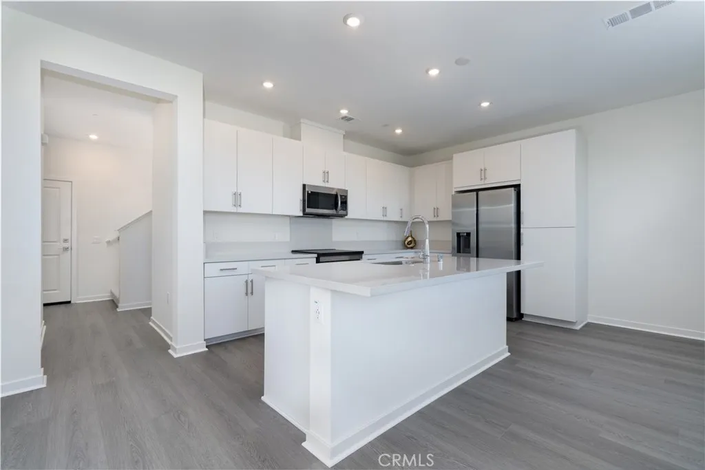 Additional image 59 of 3251 E Emerald Drive, Ontario, CA 91761