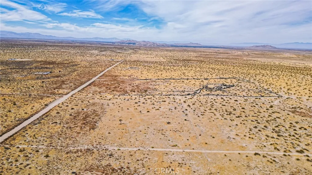 Additional image 33 of 227 P Avenue E, Black Butte, CA 93591