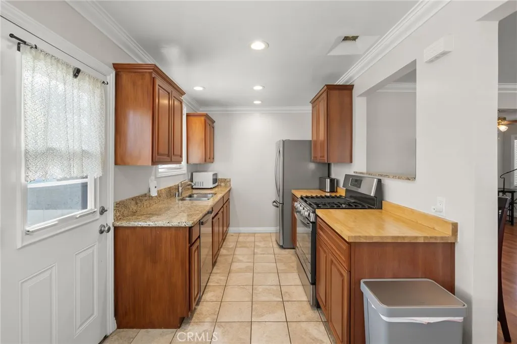 Additional image 32 of 2580 Westminster Avenue, Costa Mesa, CA 92627