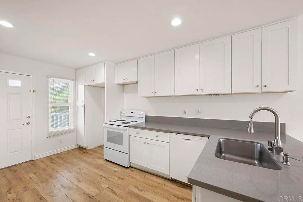 Additional image 25 of 1111 Seacoast Dr 34, Imperial Beach, CA 91932