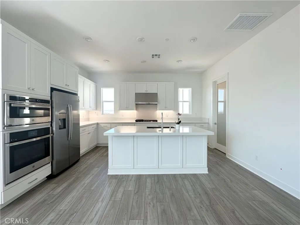 Additional image 52 of 322 Tank, Irvine, CA 92618