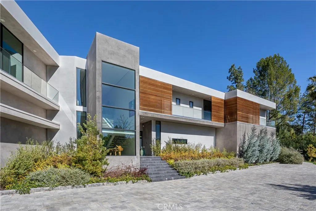 Additional image 93 of 19333 Rosita Street, Tarzana, CA 91356