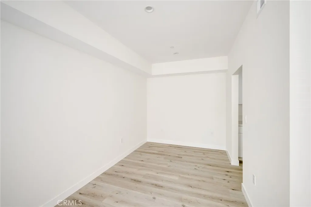 Additional image 23 of 14526 Hartland Street Unit 104, Van Nuys, CA 91405