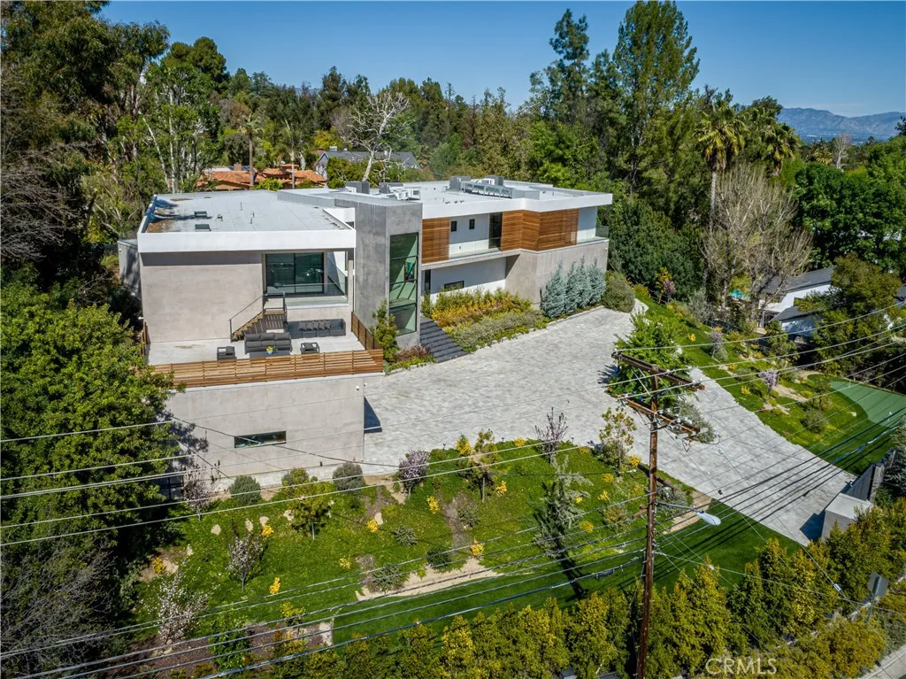 Additional image 111 of 19333 Rosita Street, Tarzana, CA 91356