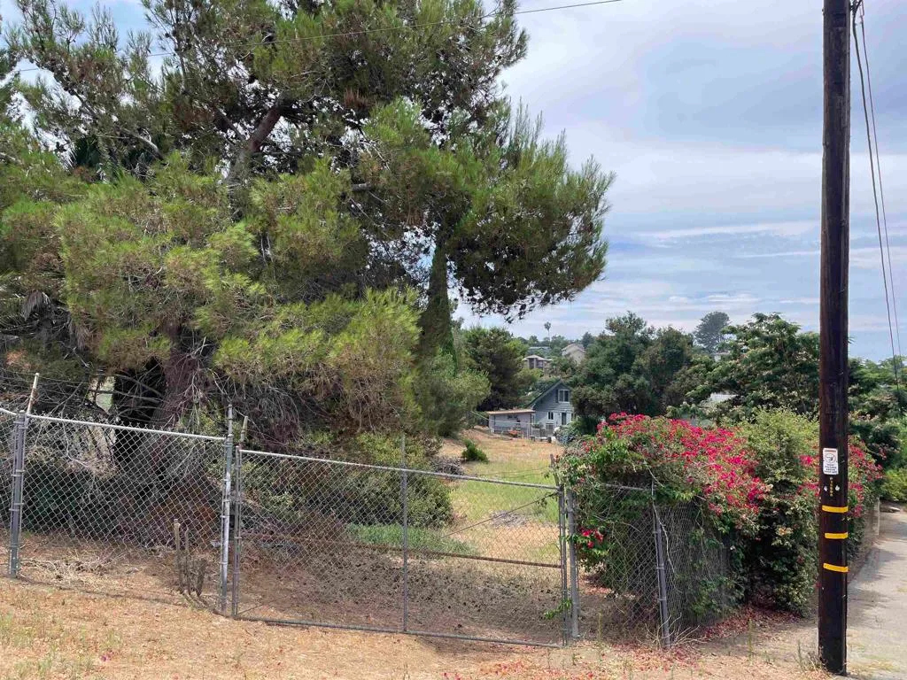 Additional image 7 of Cypress Drive, Vista, CA 92084