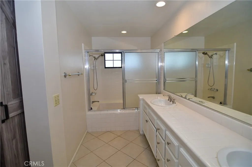 Additional image 16 of 405 E Yale Loop, Irvine, CA 92614