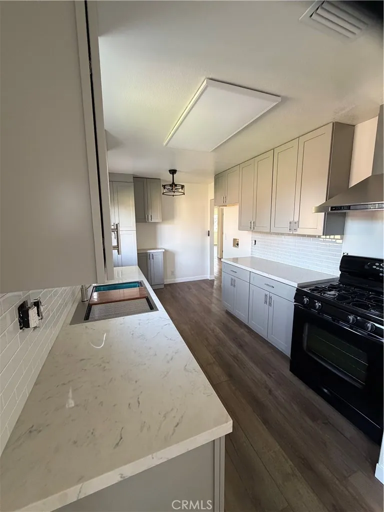 Additional image 32 of 2431 E Commonwealth Ave, Fullerton, CA 92831