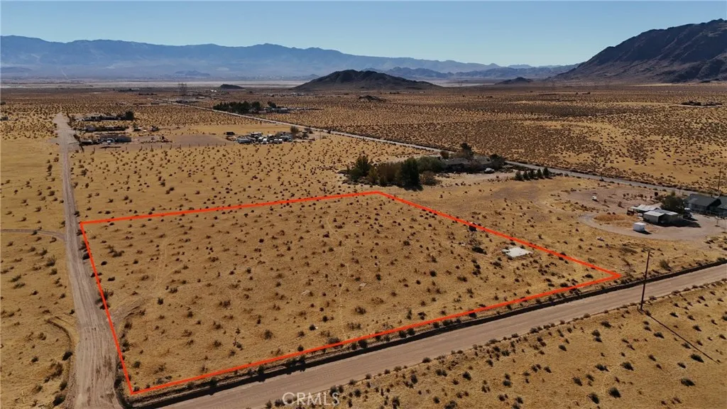 Additional image 11 of 713 Waalew Road, Lucerne Valley, CA 92356